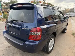 Toyota Highlander Limited V6 4x4 2004 Blue