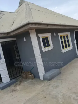 3bdrm Bungalow in Jankata Kuola, Akala Express for rent