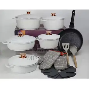 11 Pieces Cookware Set