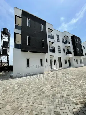 2bdrm Apartment in Lekki for sale
