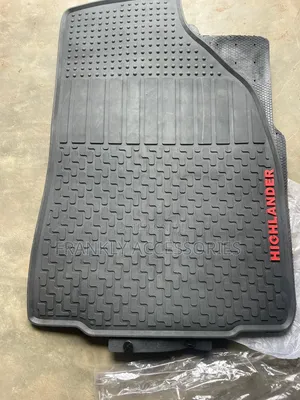 Highlander Rubber 5 in 1 Floor Mat