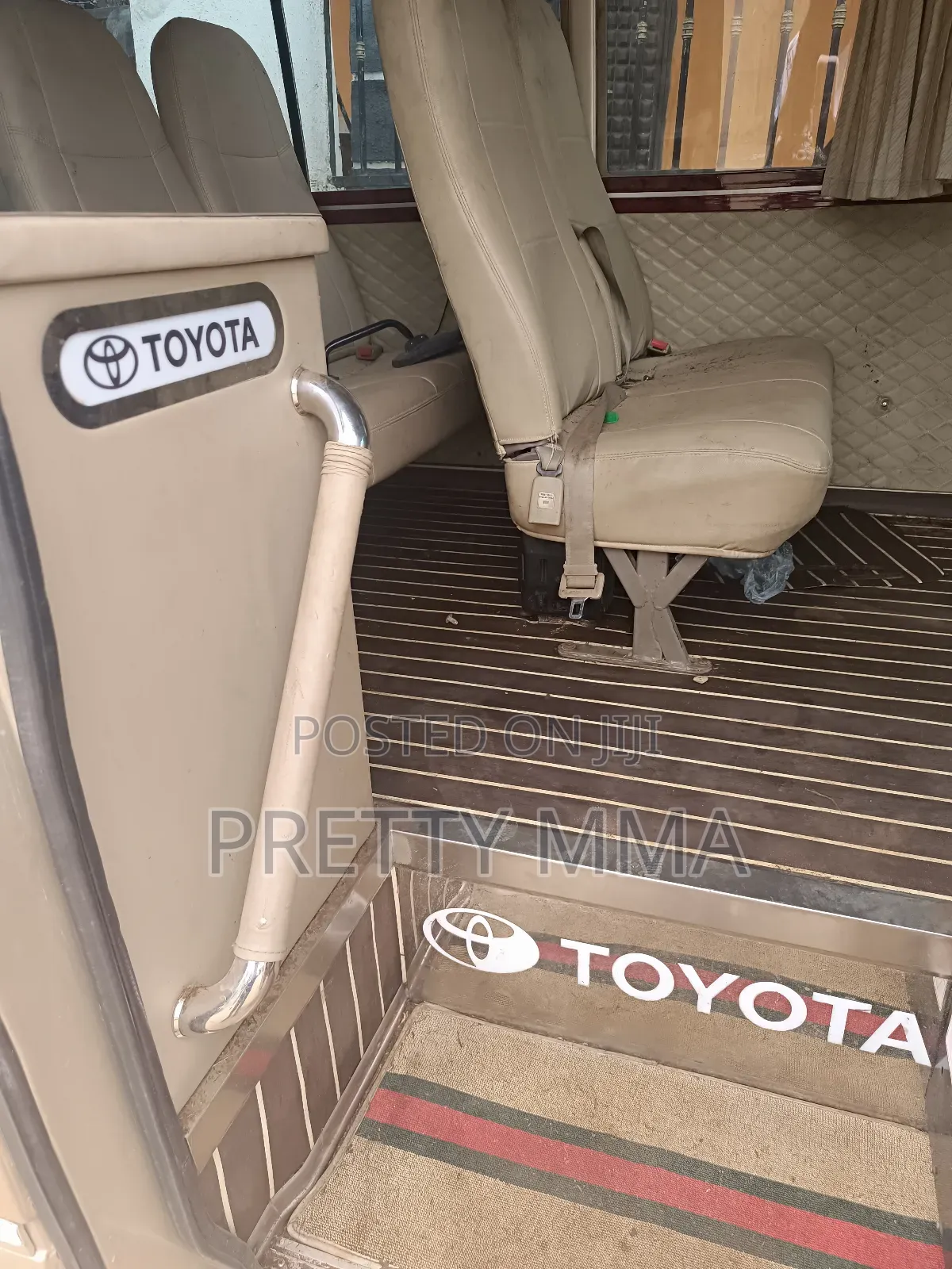 Toyota Coaster 2016 Gold