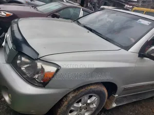 Toyota Highlander Limited V6 FWD 2004 Silver