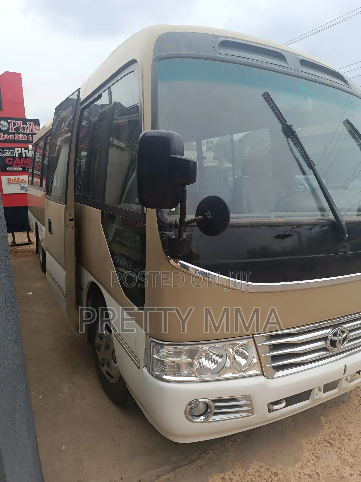 Toyota Coaster 2016 Gold