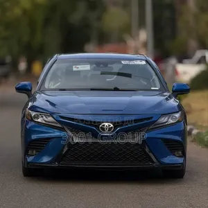 Toyota Camry SE Nightshade FWD 2020 Blue