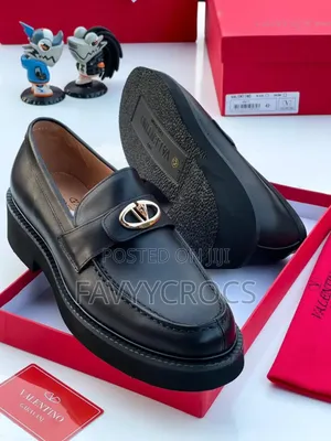 Black Leather Valentino Cooperate Shoe