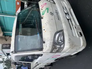 Daihatsu Hijet 2012 White