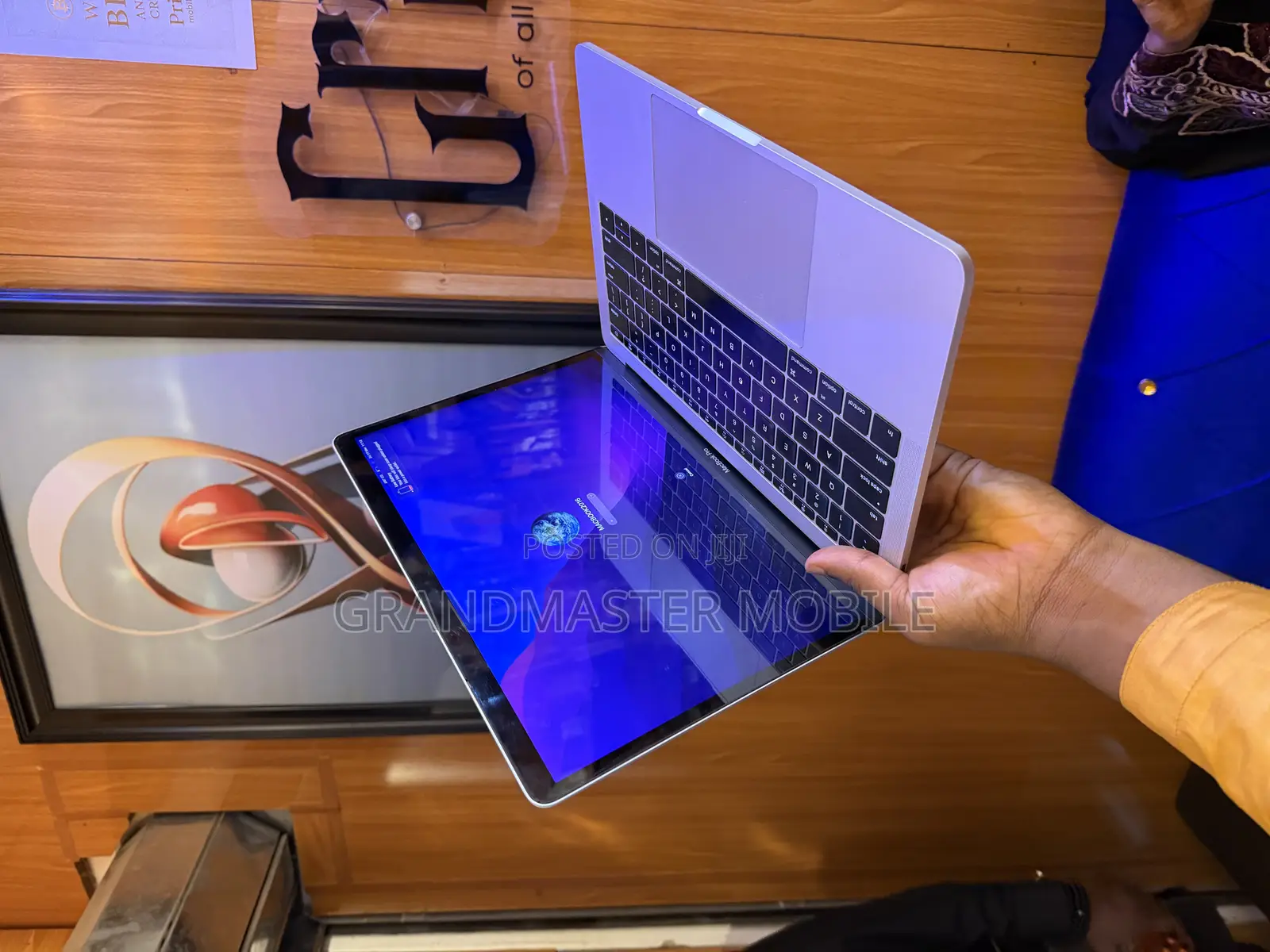 Laptop Apple MacBook Pro 2017 8GB Intel Core i5 SSD 256GB