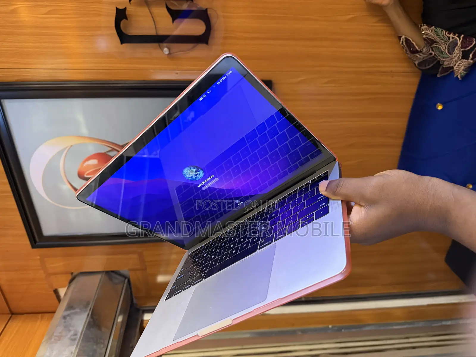 Laptop Apple MacBook Pro 2017 8GB Intel Core i5 SSD 256GB