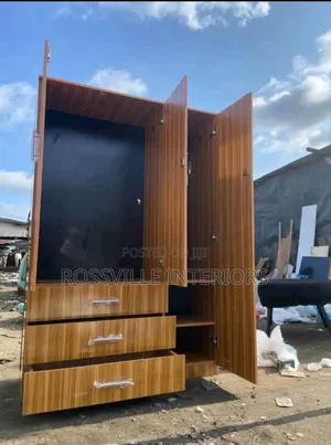 4ft Wardrobe Promo – Limited Stock Available
