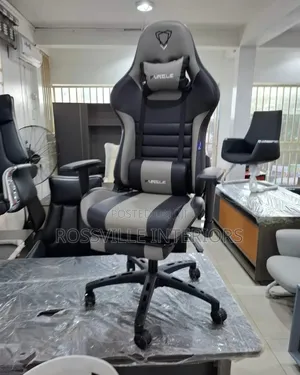 Adjustable High-Back Gaming Chair – Full Body Support