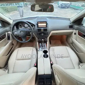 Mercedes-Benz C300 Luxury 4Matic Sedan AWD (3.0L 6cyl 7A) 2010 White