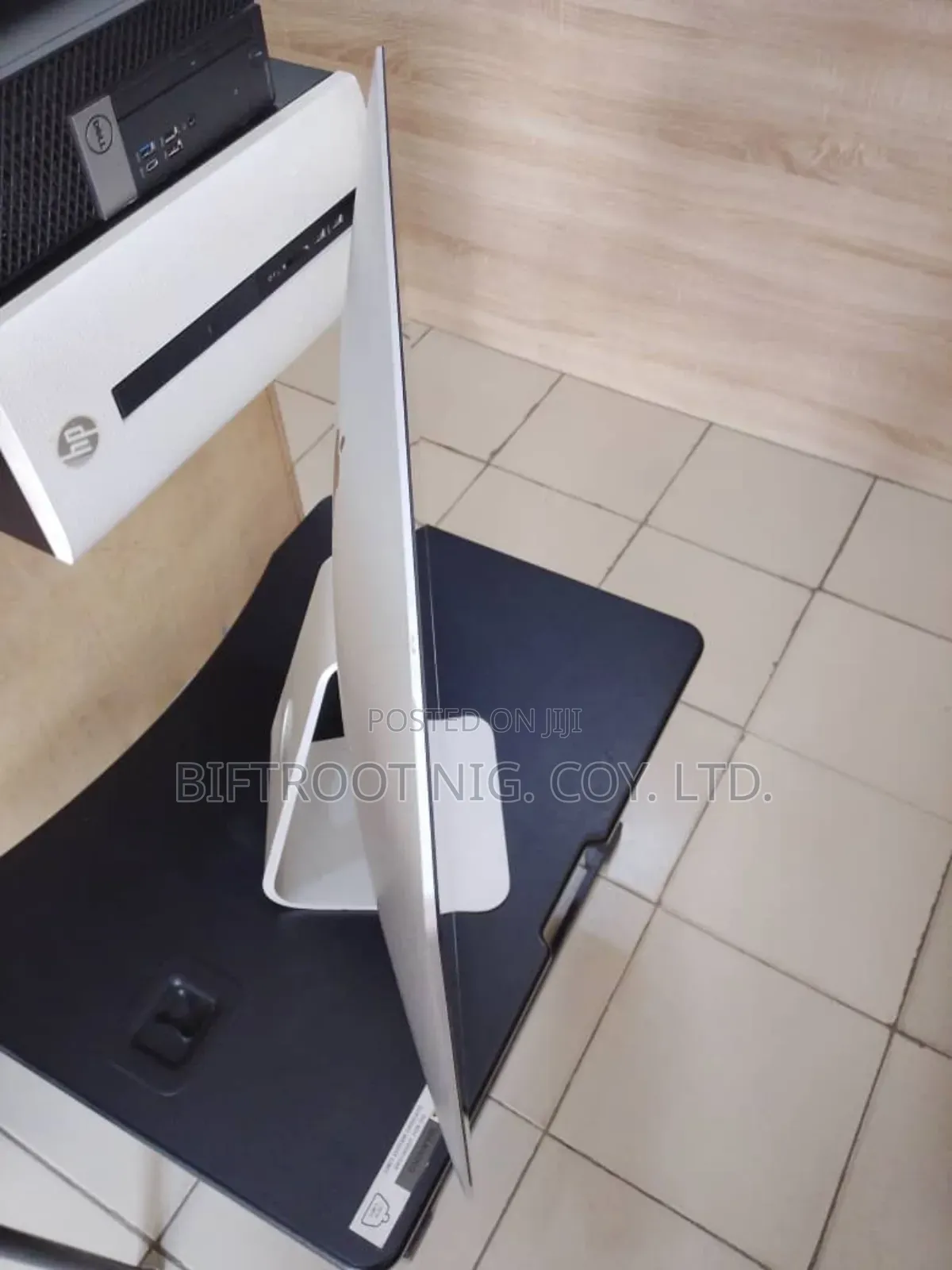 Desktop Computer Apple iMac Pro 8GB Intel Core i5 HDD+SSD 256GB