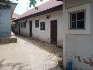 Studio Apartment in Sokale, Dutse-Alhaji for rent