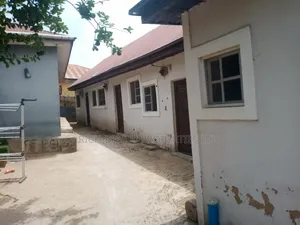 Studio Apartment in Sokale, Dutse-Alhaji for rent