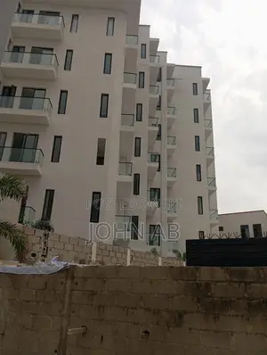 Furnished 5bdrm Apartment in Phase1 for sale