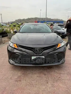Toyota Camry LE FWD 2020 Black