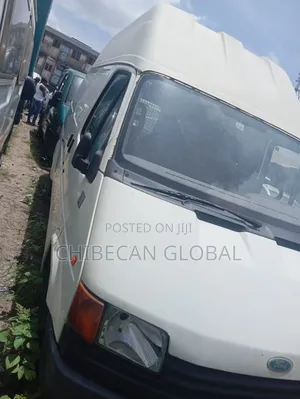 Ford Transit 2002 White
