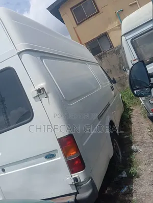 Ford Transit 2002 White