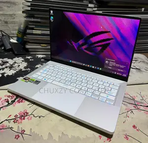 New Laptop Asus ROG Zephyrus G14 32GB AMD Ryzen 9 SSD 1T