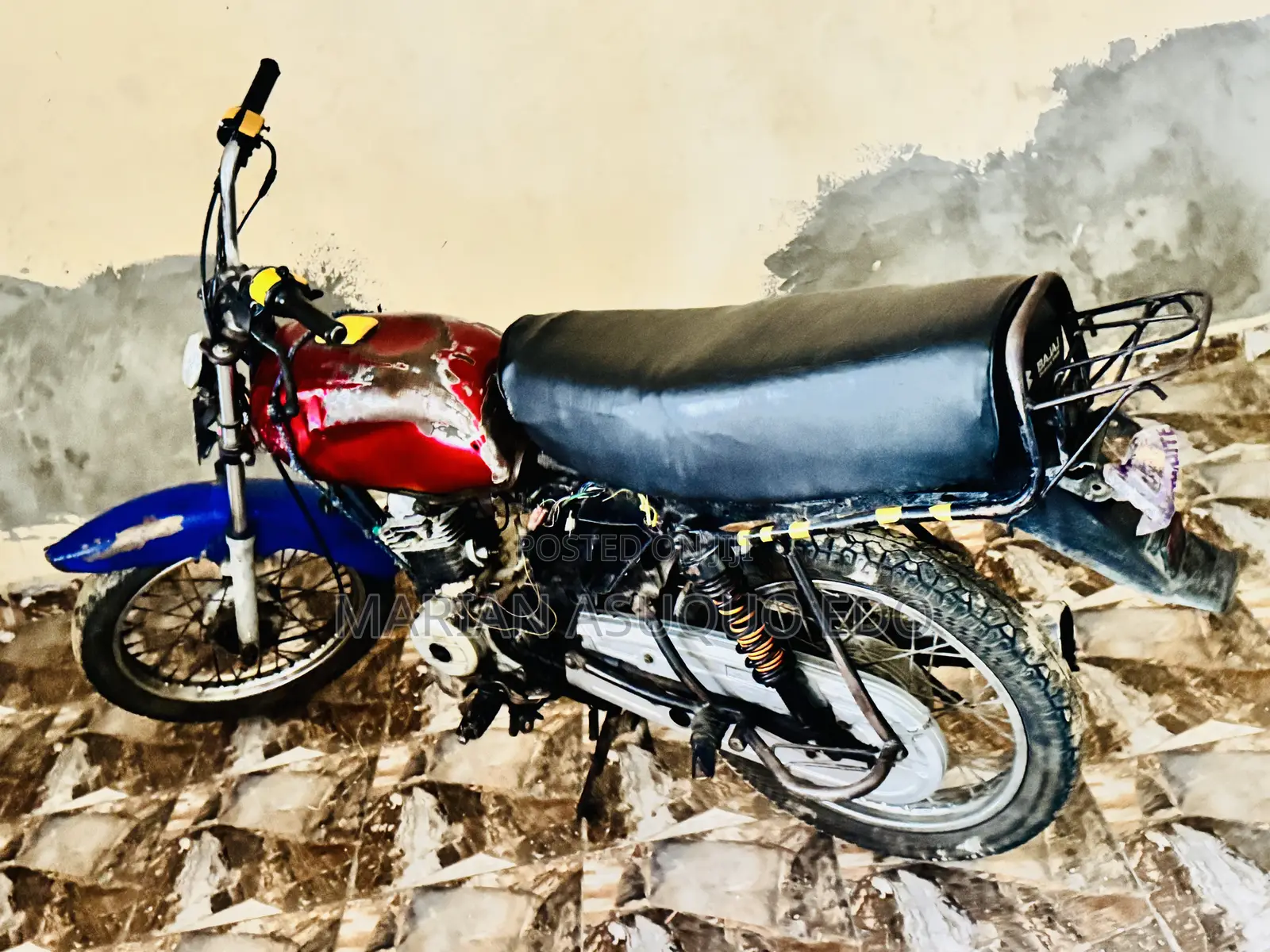 Bajaj RE 2020 Black