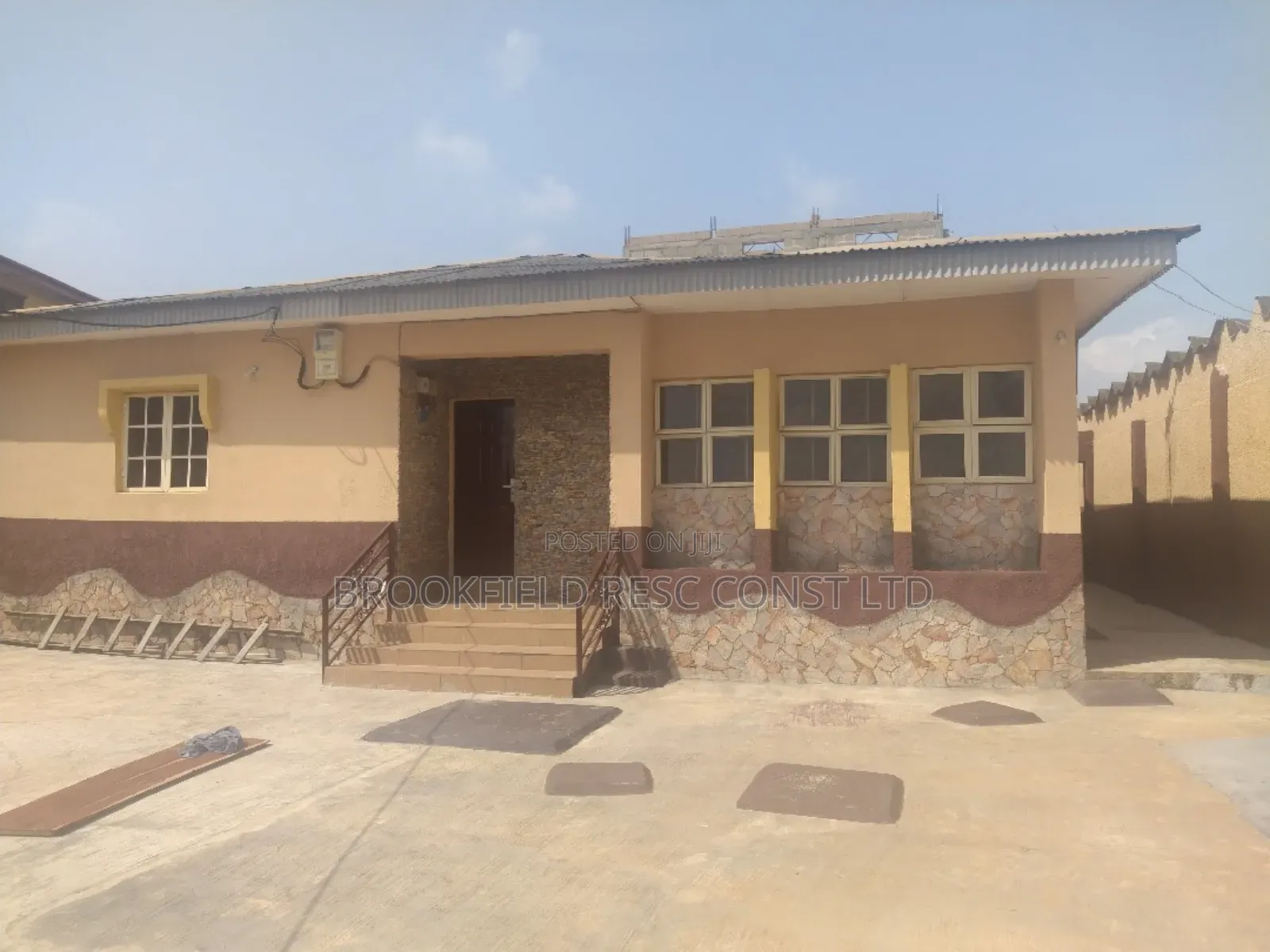 3 Bedroom Office Space