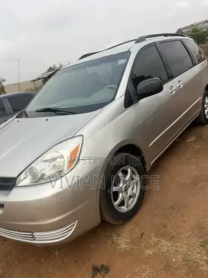 Toyota Sienna LE FWD 2006 Silver