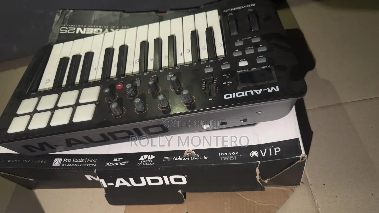M-Audio Oxygen25