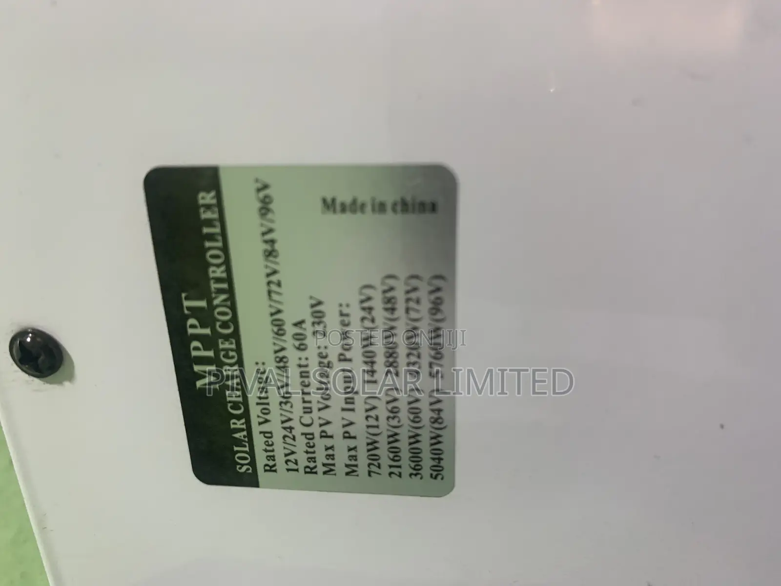 60amps 12 to 48volts MPPT Chatge Controller