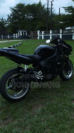 Yamaha R6 2006 Black
