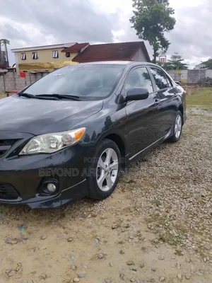 Toyota Corolla L 4dr Sedan (1.8L 4cyl 5M) 2012 Black