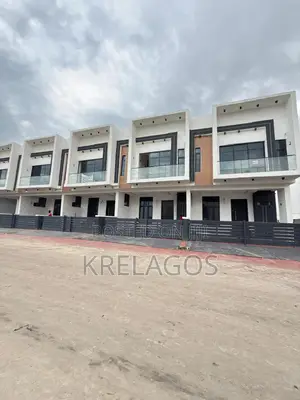 3bdrm Duplex in Ajah, Ikota for sale