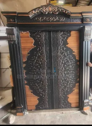 5ft Ark and Pillar