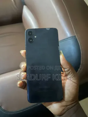 Samsung Galaxy A05 64 GB Black
