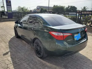 Toyota Corolla LE Eco Premium 4dr Sedan (1.8L 4cyl CVT) 2015 Green