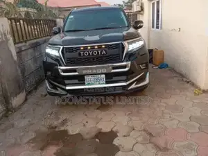 Toyota Land Cruiser Prado 4.0 Petrol GX-R 2022 Black