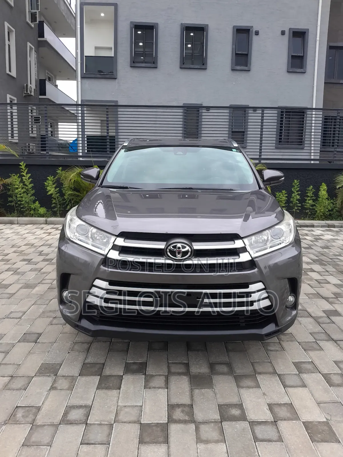 Toyota Highlander 2017 Brown