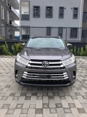 Toyota Highlander 2017 Brown