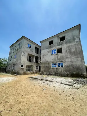 1bdrm Block of Flats in Igwuruta Port, Obio-Akpor for sale