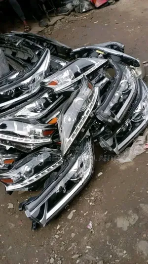 All Japanese Brand New Full Lights for Lexus Cars Available in Bulk.