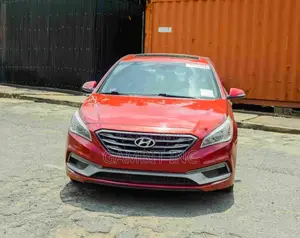 Hyundai Sonata Sport Sedan FWD (2.4L 4cyl 6A) 2016 Red