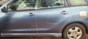 Toyota Matrix Standard FWD (1.8L 4cyl 5M) 2003 Blue