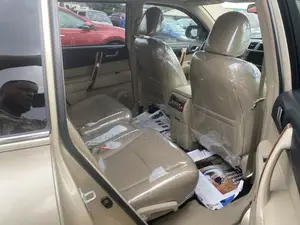 Toyota Highlander Limited 2012 Gold