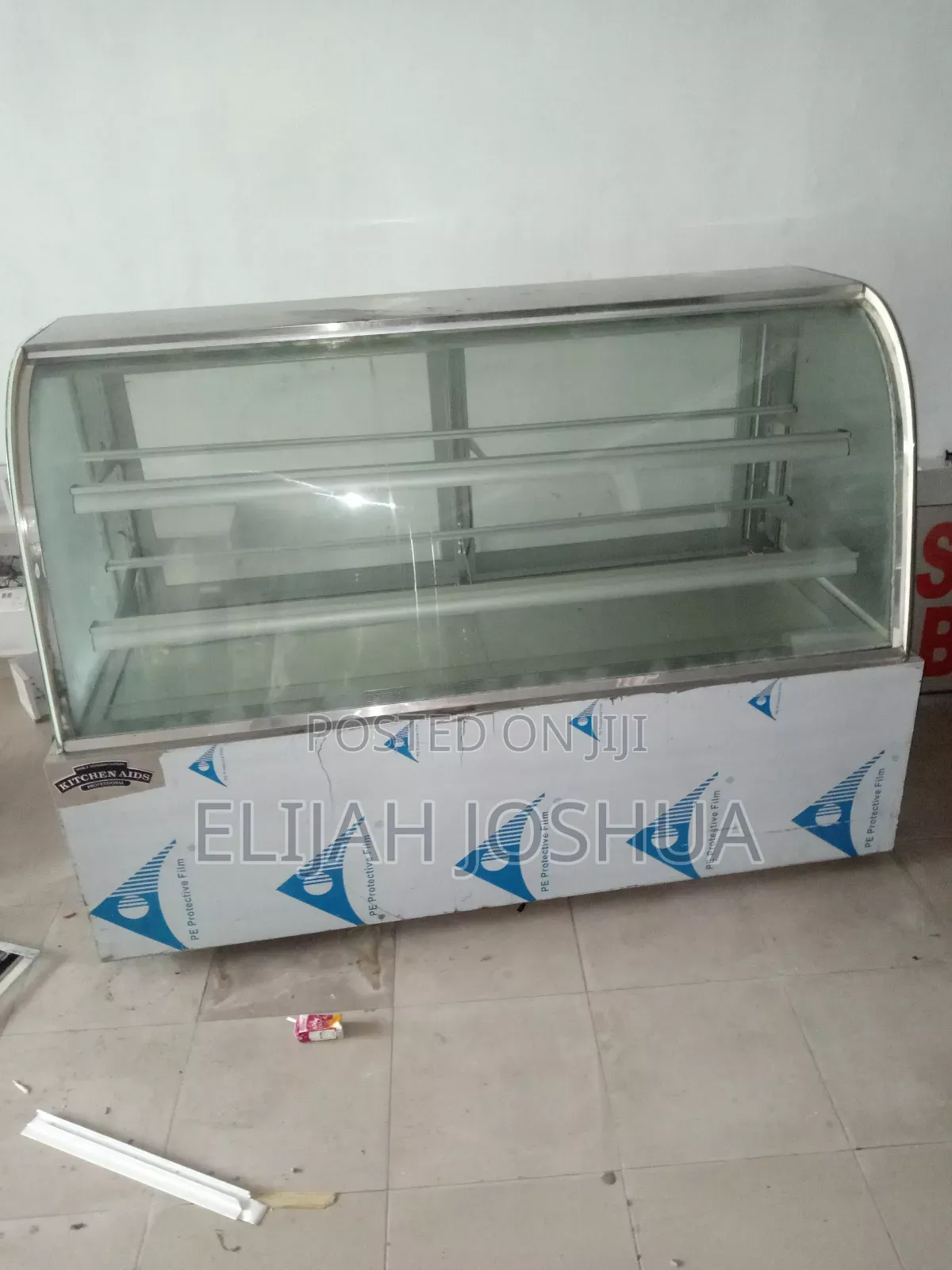 Snacks/Cake Display Warmer (Fairly Use )