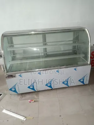 Snacks/Cake Display Warmer (Fairly Use )