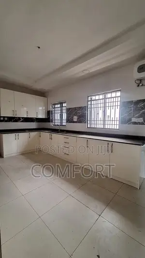 5bdrm House in Maitama for sale