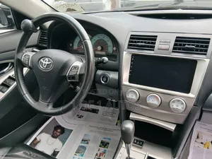 Toyota Camry SE 4dr Sedan (2.5L 4cyl 6A) 2011 Black