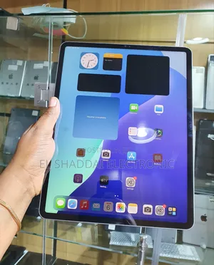 Apple iPad Pro 12.9 (2021) 256 GB Black