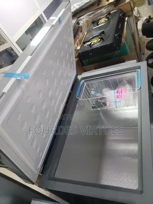260ll Chest Freezer