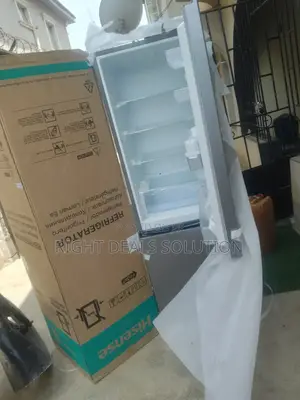 Hisense Silver 264l Double Door Bottom Freezer Fridge 35dcb